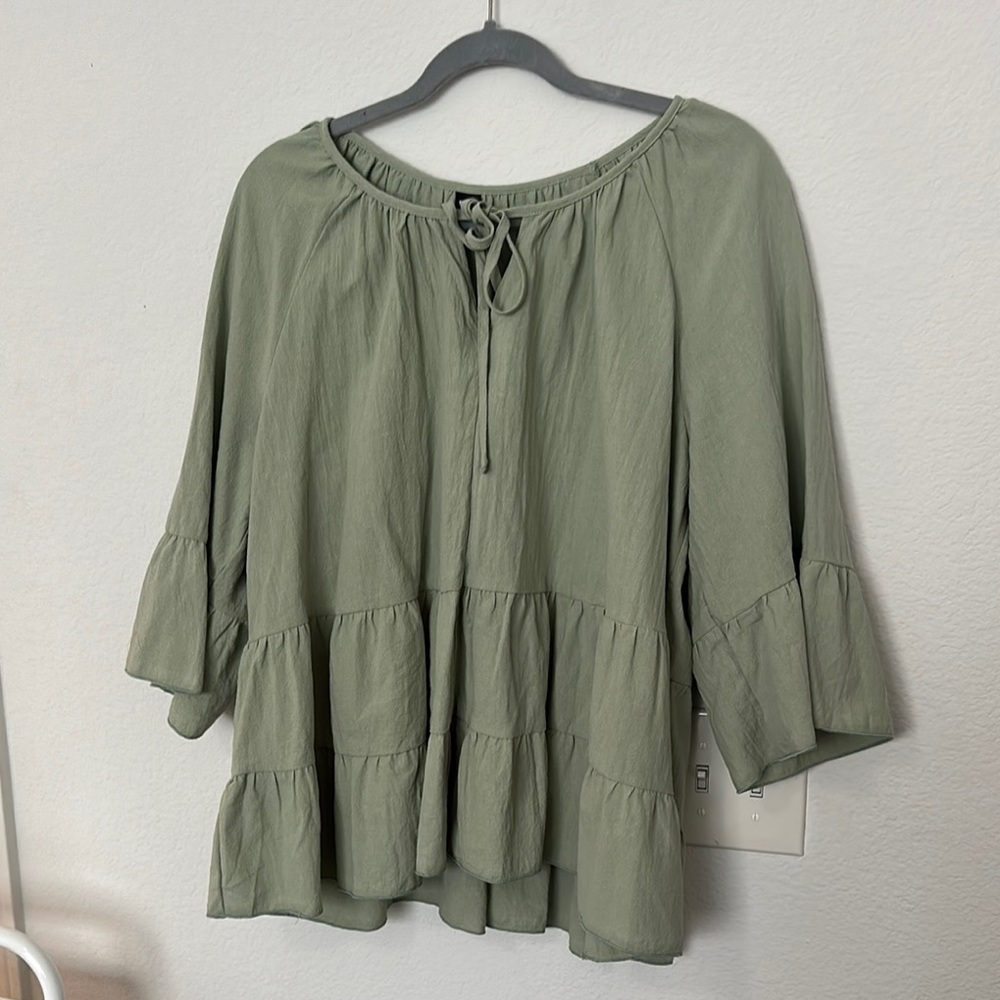SHEIN Green 3/4 Sleeve Tie Front Blouse